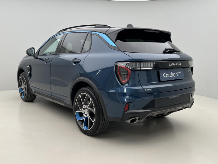 Lynk & Co 01 PHEV DCT AUT 1.maj.