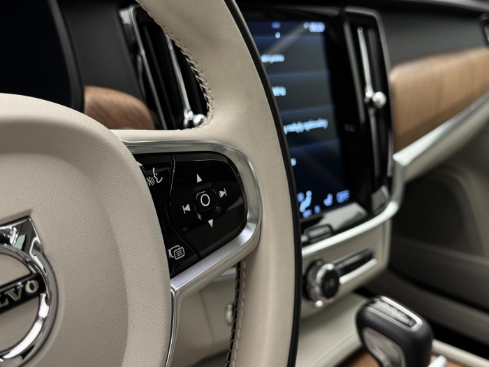 Volvo S90 T5 INSCRIPTION AUT CZ