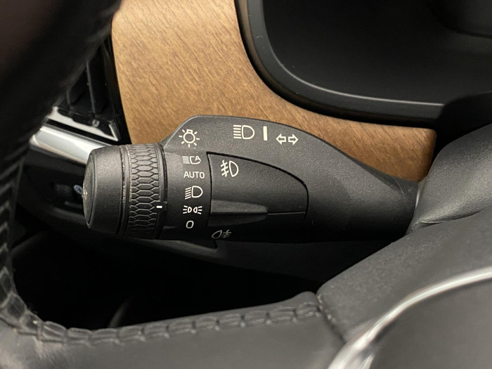 Volvo S90 T8 TWIN ENGINE INSCRIPTION