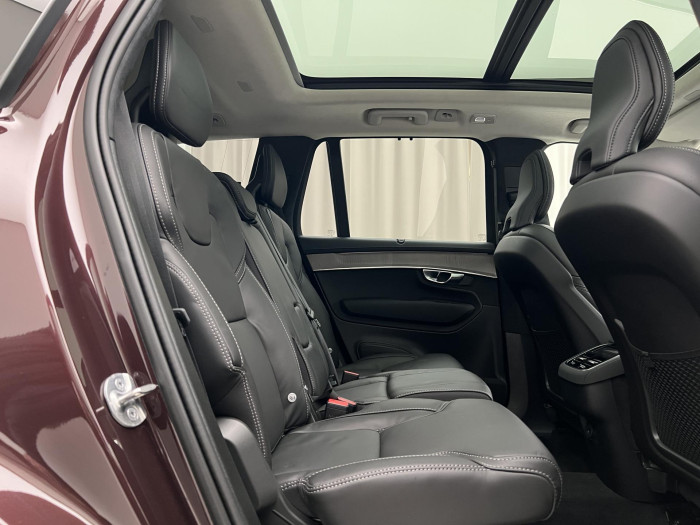 Volvo XC90 B5 AWD ULTRA BRIGHT 7MÍST CZ