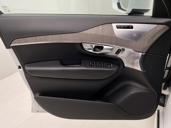 Volvo XC90 T8 RECHARGE BRIGHT ULTIMATE 7m