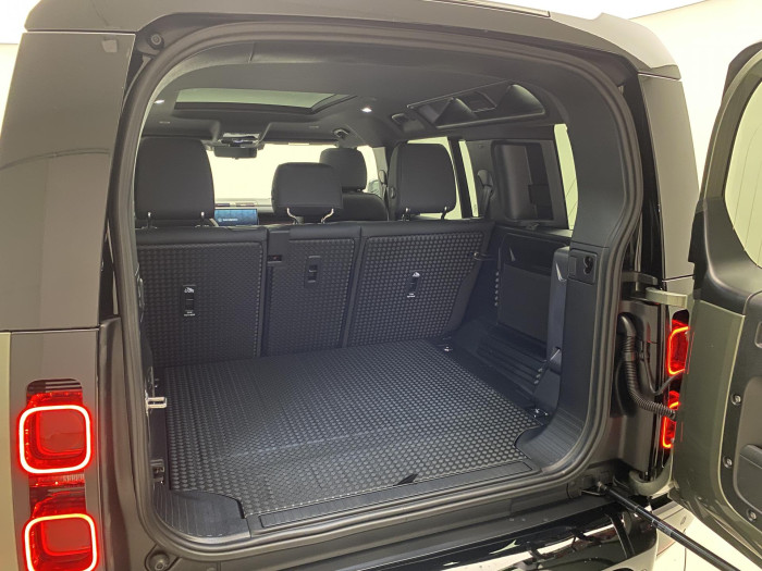 Land Rover Defender 110 P425 X-DYNAMIC HSE AWD AUT 5.0 Dynamic