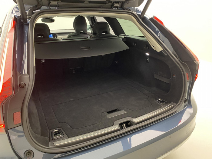 Volvo V90 T8 AWD Plug-in BRIGHT ULTRA