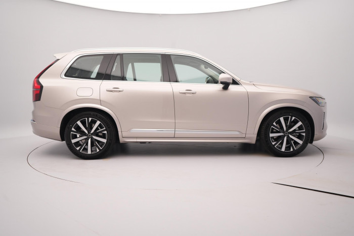 Volvo XC90 T8 AWD AUT RECHARGE CORE 7míst