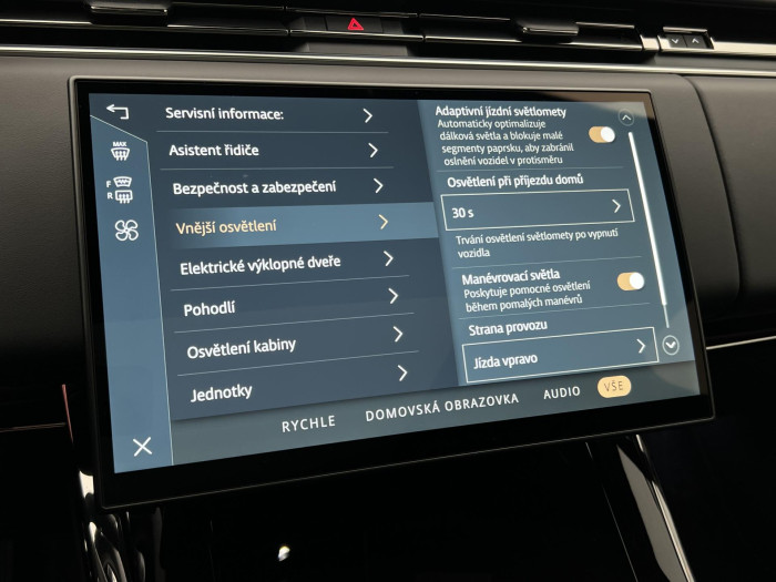 Land Rover Range Rover Sport D250 DYNAMIC SE REZERVACE 3.0 d Dynamic SE