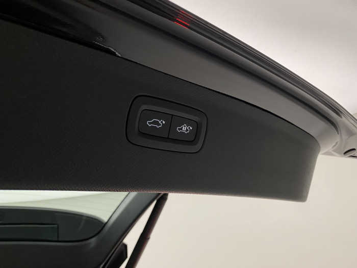 Volvo XC90 B5 AWD BRIGHT PLUS CZ 7míst