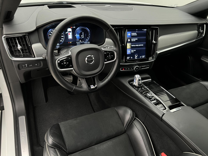 Volvo V90 T8 AWD RECHARGE R-DESIGN AUT