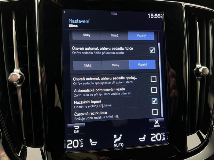 Volvo V60 CC B4 AWD AUT 1.maj 2.0 CC CC