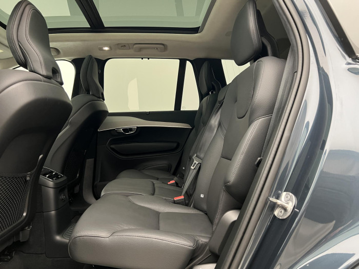 Volvo XC90 T8 AWD RECHARGE ULT. BRIGHT 7M