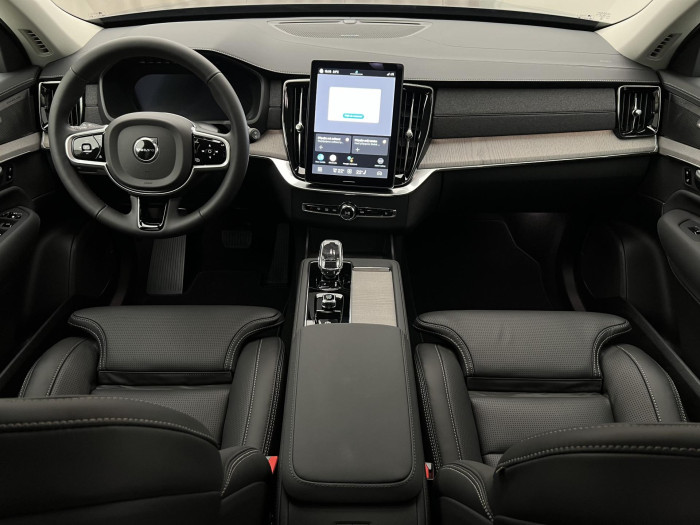 Volvo XC90 B5 AWD AUT BRIGHT PLUS 7-míst