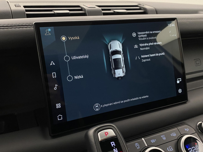 Land Rover Defender 110 D300 X-DYNAMIC HSE AWD AUT 3.0 d Dynamic