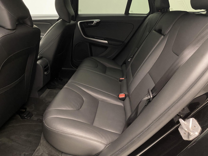 Volvo V60 D4 SUMMUM AUT 2.0 d Summum