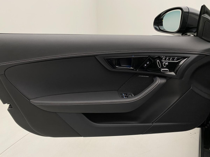 Jaguar F-Type P575 CABRIOLET R75 REZERVACE