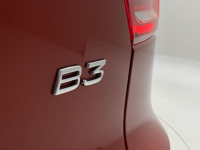 Volvo XC40 B3 DARK PLUS AUT CZ