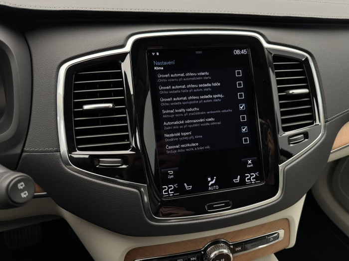 Volvo XC90 B5 AWD INSCRIPTION REZERVACE