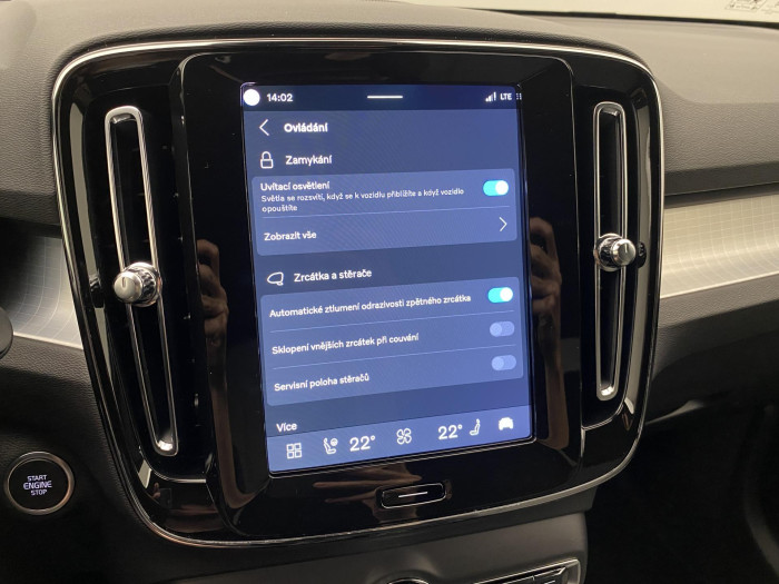 Volvo XC40 B3 AUT DARK PLUS