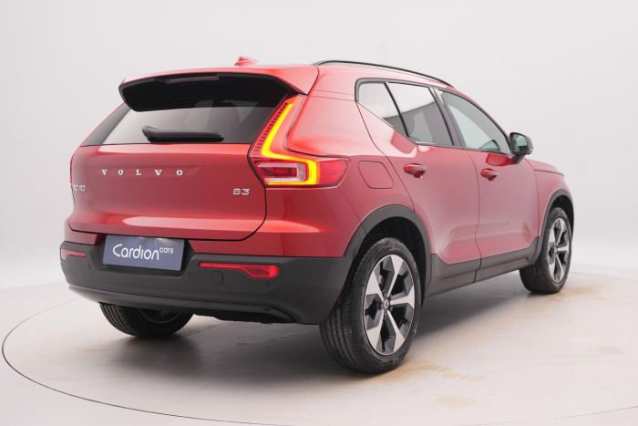 Volvo XC40 B3 AUT DARK ULTRA