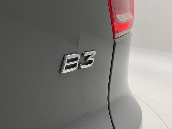 Volvo XC40 B3 DARK PLUS AUT CZ