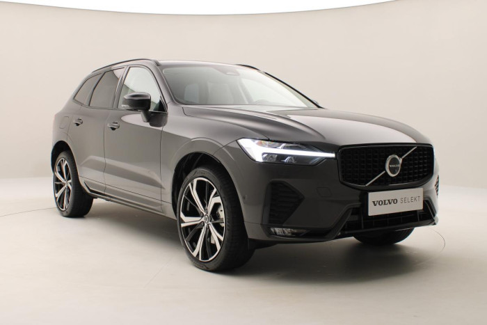 Volvo XC60 B4 AWD DARK ULTIMATE CZ 1.maj