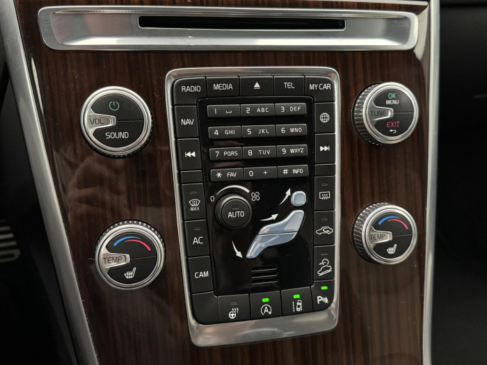 Volvo XC60 D4 AWD MOMENTUM AUT 2.4 d Momentum