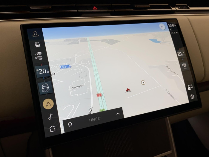 Land Rover Range Rover P550e AUTOBIOGRAPHY SWB