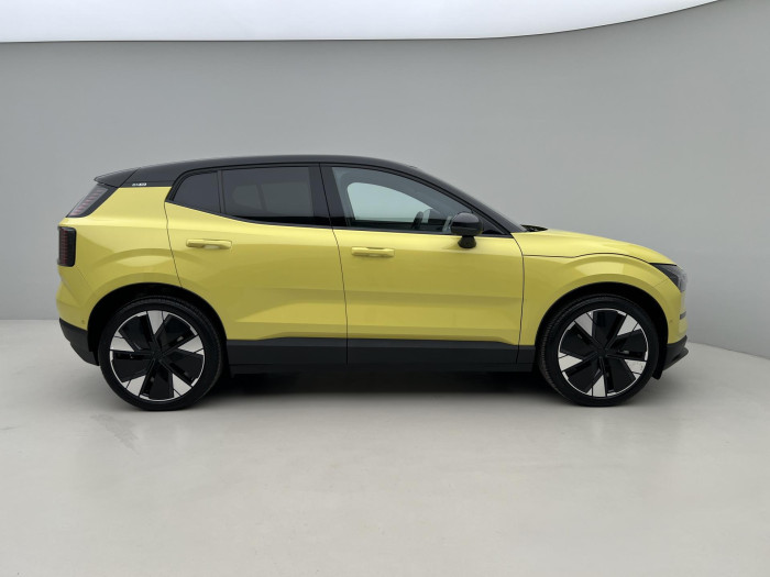Volvo EX30 SINGLE MOTOR ULTRA AUT 1.maj.
