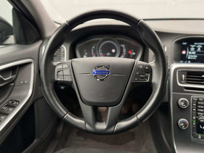 Volvo V60 D4 KINETIC NAV CZ 2.0 d
