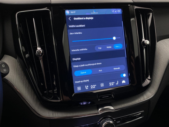 Volvo XC60 B5 AWD DARK PLUS AUT