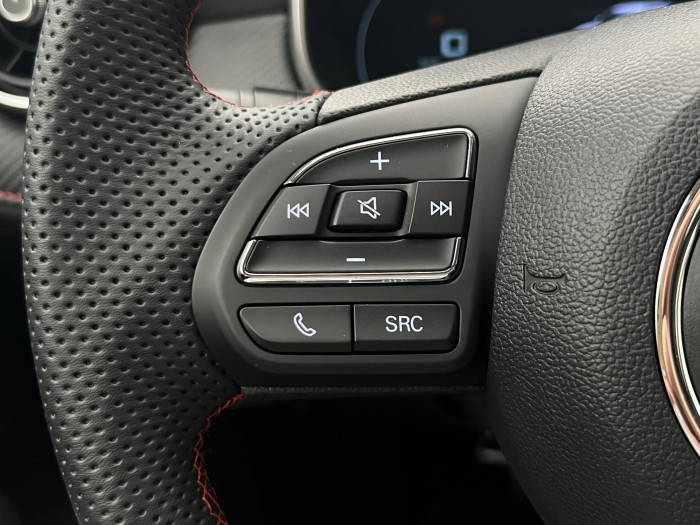 MG ZS 1.0T EXCLUSIVE AUT CZ 1.maj. 1.0 Exclusive