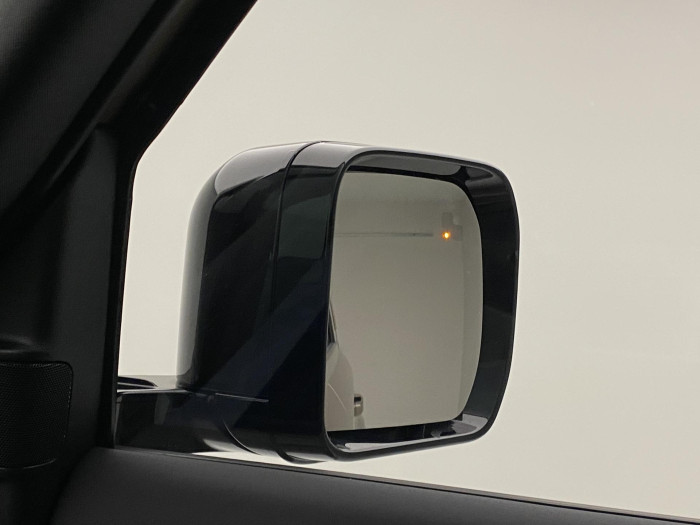 Land Rover Defender 110 D250 X-DYNAMIC SE AWD AUT 3.0 d Dynamic SE