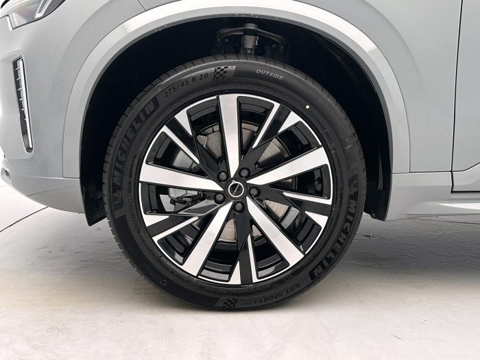 Volvo XC90 B5 AWD AUT CORE 7míst