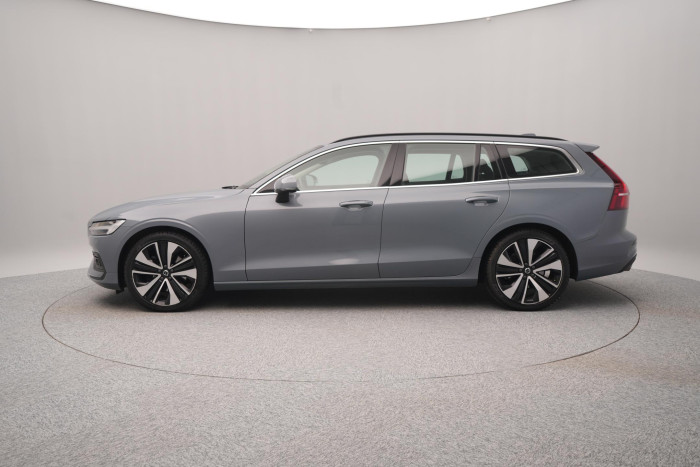 Volvo V60 B4 MOMENTUM PRO AUT CZ 1.maj. 2.0 Momentum