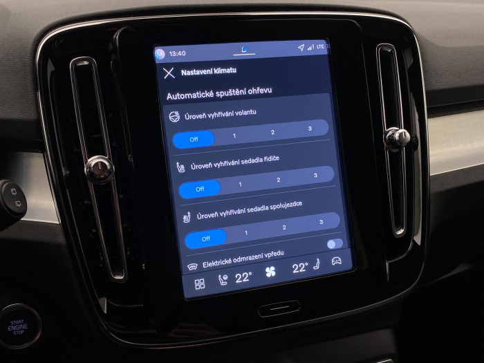 Volvo XC40 B3 AUT DARK PLUS