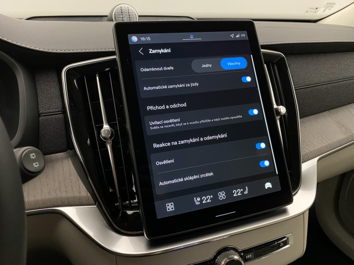 Volvo XC90 T8 AWD RECHARGE BRIGHT PLUS 7m