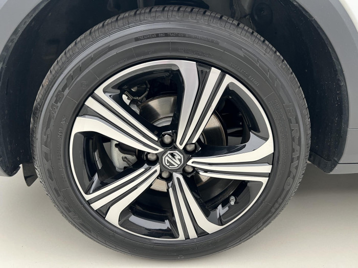 MG ZS 1.5 ESSENTIAL PLUS CZ 1.maj.