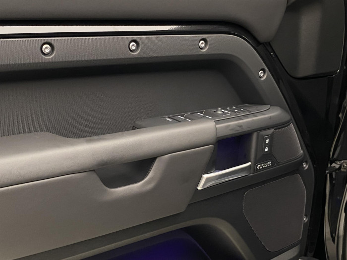 Land Rover Defender 110 D350 X-Dynamic HSE 3.0 d Dynamic