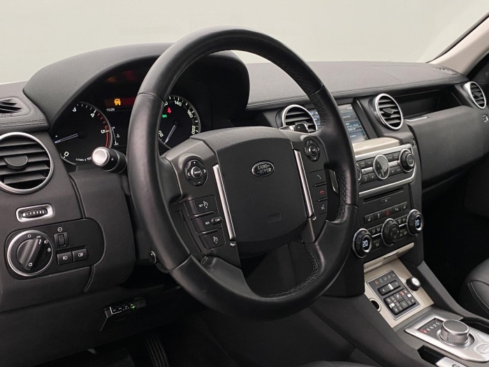 Land Rover Discovery SDV6 AWD AUT CZ REZERVACE