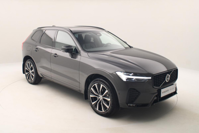 Volvo XC60 B4 PLUS DARK AUT REZERVACE 2.0 Plus