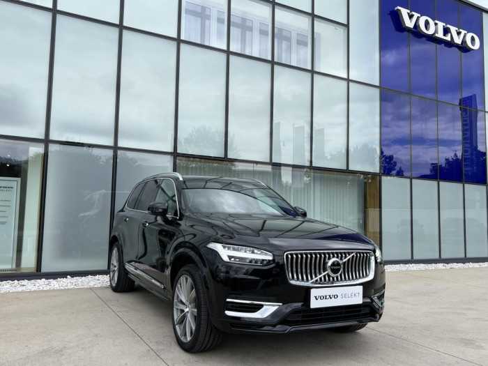 Volvo XC90 T8 AWD INSCRIPTION 7MÍSTNÁ Aut