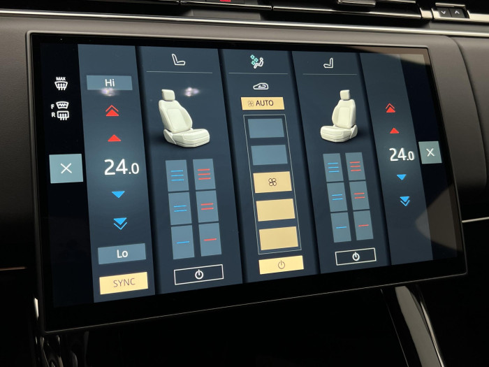 Land Rover Range Rover Sport D300 DYNAMIC SE AWD Aut 3.0 d Dynamic SE