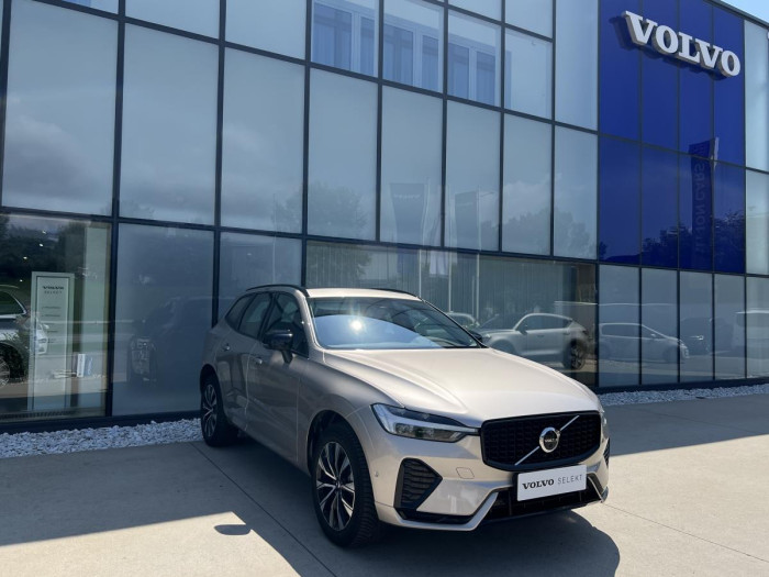 Volvo XC60 B4 AWD AUT DARK PLUS