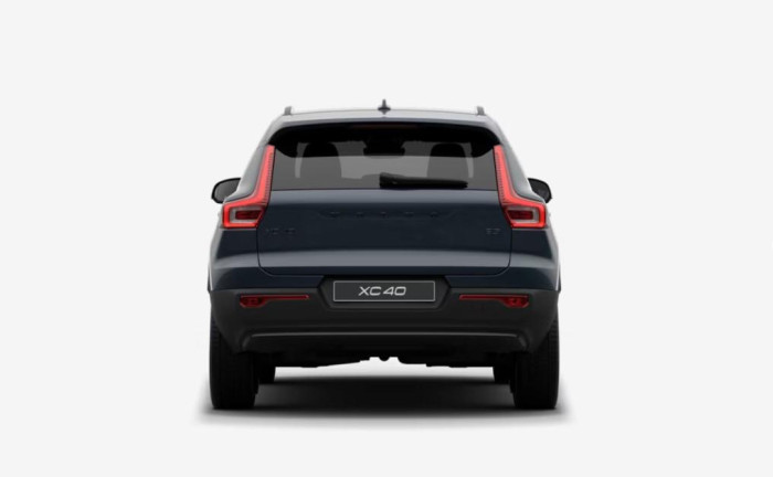 Volvo XC40 B3 AUT PLUS BLACK EDITION
