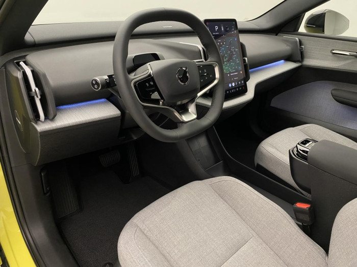 Volvo EX30 PURE ELECTRIC RECH. ULTRA RWD