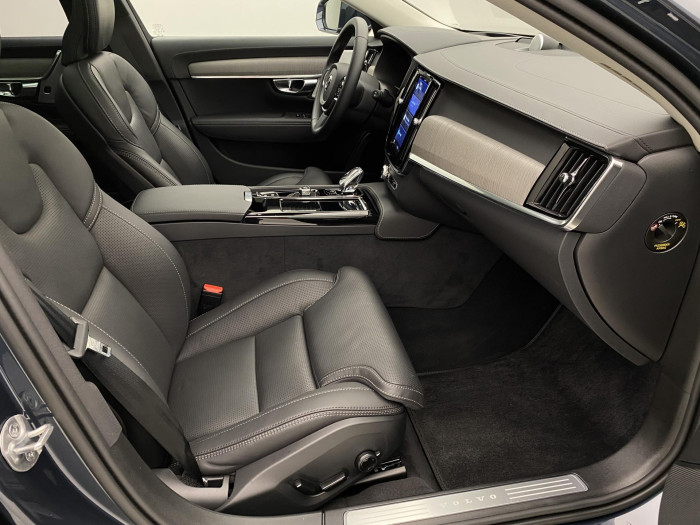 Volvo V90 T8 AWD Plug-in BRIGHT ULTRA