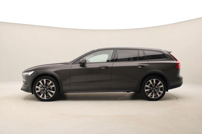 Volvo V60 CC B5 AWD PLUS BRIGHT AUT
