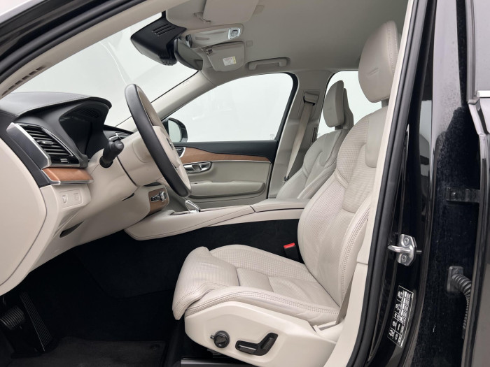 Volvo XC90 B5 AWD INSCRIPTION AUT CZ