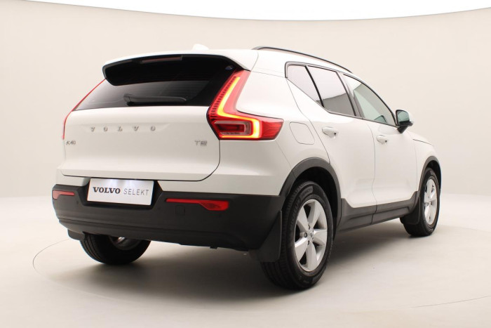 Volvo XC40 T2 KINETIC CZ 1.maj