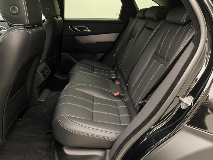 Land Rover Range Rover Velar D200 R-DYNAMIC SE REZERVACE 2.0 d Dynamic SE