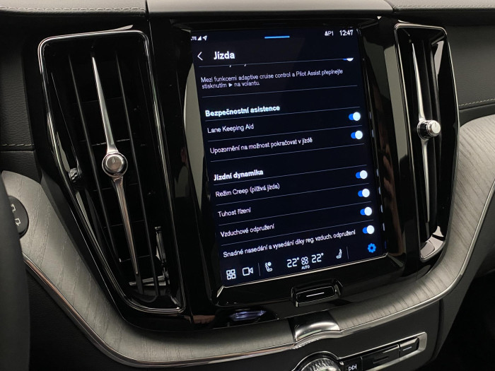 Volvo XC60 T8 AWD ULTIMATE RECHARGE AUT