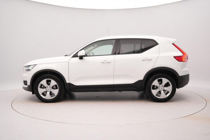 Volvo XC40 B4 MOMENTUM AUT NAV 2.0 Momentum